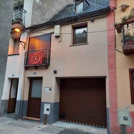 Mcastet, Casita Aranesa En El Valle De Aran Bossost Exterior photo